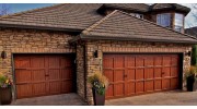 N. e. t. o Garage Door